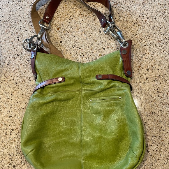 B. Makowsky Avocado Green Bag w/ Shoulder Cross Body Strap - Picture 5 of 6